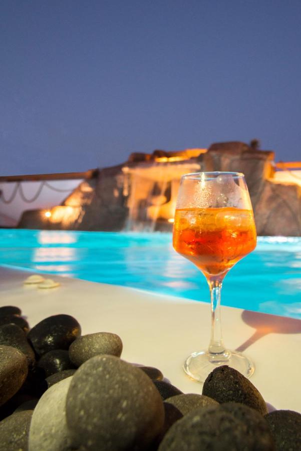 La Belle Vie - Santorini - Adults Only Διαμέρισμα Καμάρι Εξωτερικό φωτογραφία